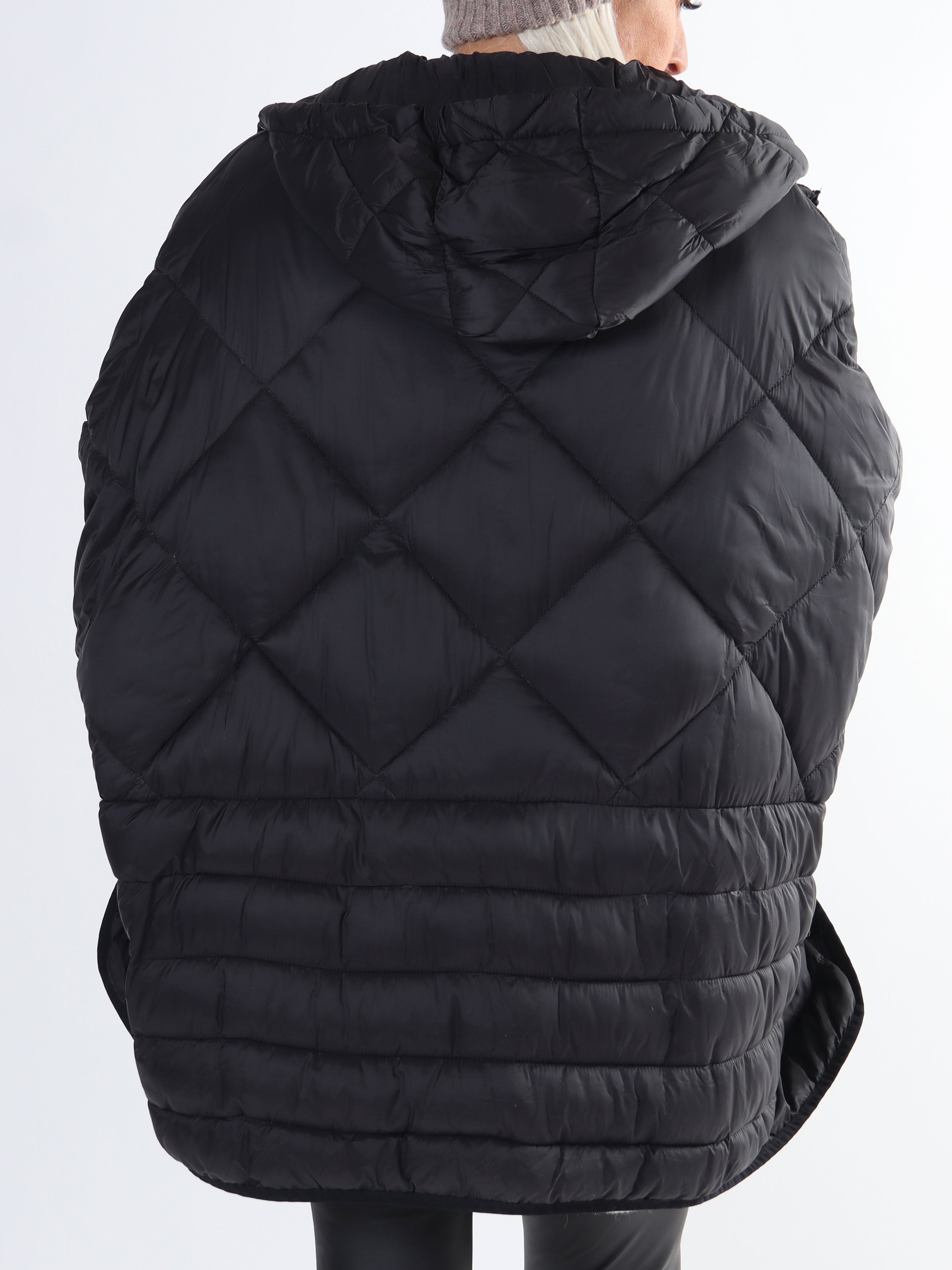 Floriza - Kort plus size dynejakke i oversized pasform